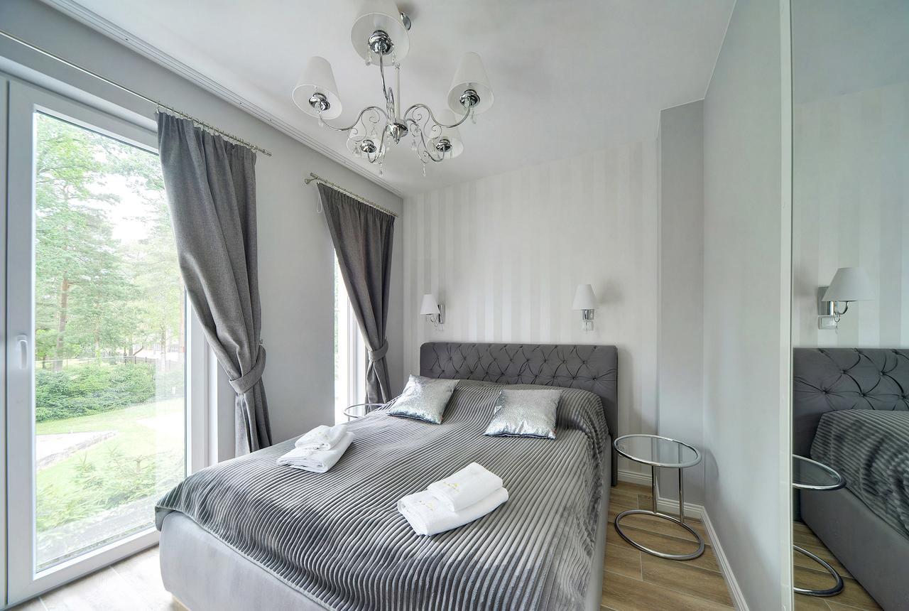 Apartamenty Sun Seasons 24 - Four Seasons โปเบียโรโว ภายนอก รูปภาพ