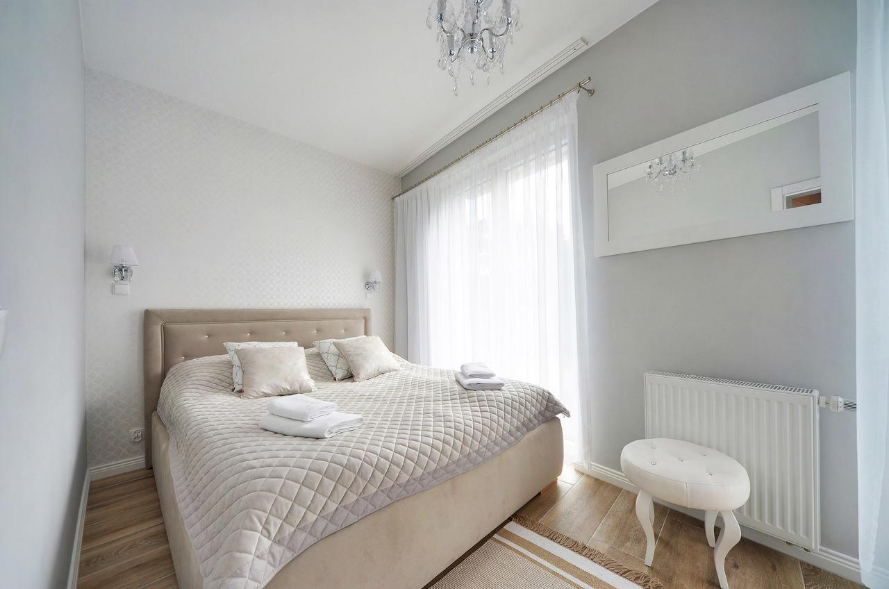 Apartamenty Sun Seasons 24 - Four Seasons โปเบียโรโว ภายนอก รูปภาพ